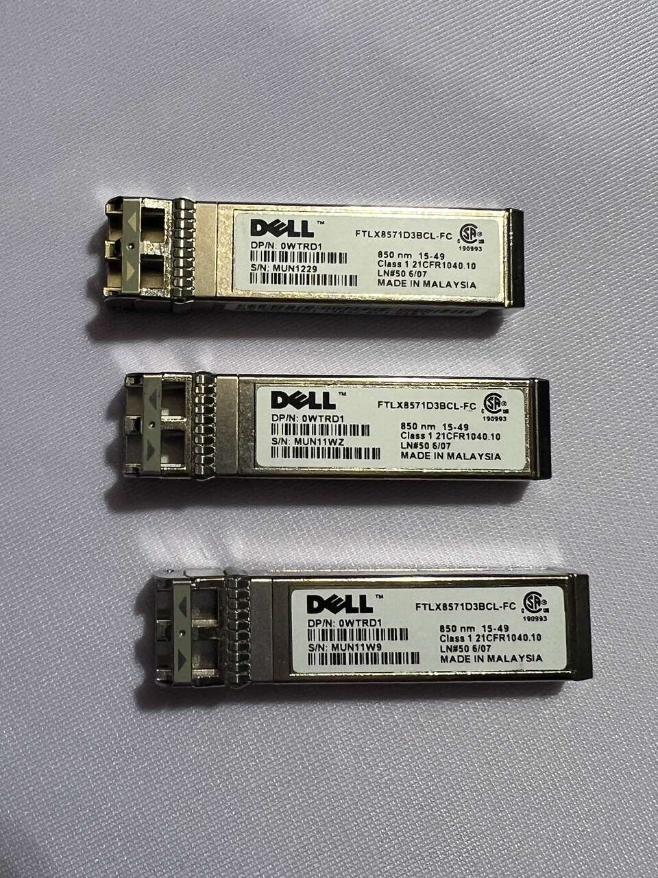 x3 Dell Networking, Transceivers, SFP+, 10GbE, SR, 850nm Wavelength, 300 meter Reach (Dell P/N: 0WTRD1)