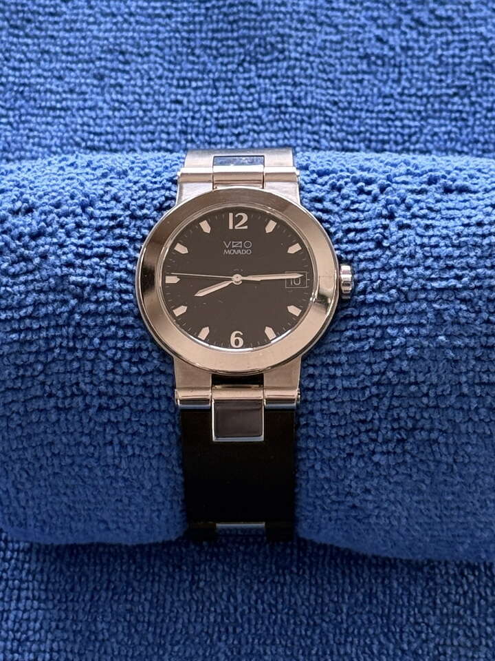 MOVADO Vizio Sport Watch 35MM Black Dial with Sapphire Crystal / Black Rubber Strap - 84 C2 1891 - 4727714  **RARE**