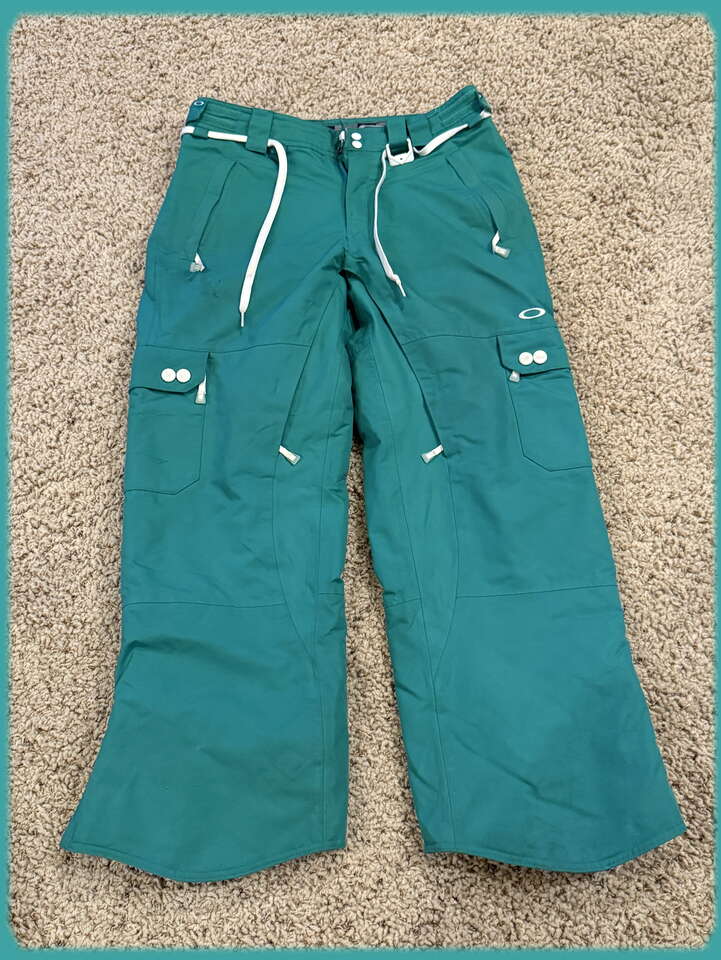 Oakley Snowboarding / Ski Pants L (Green)