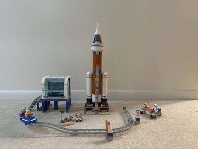 Lego Deep Space Rocket and Launch Control Retired!