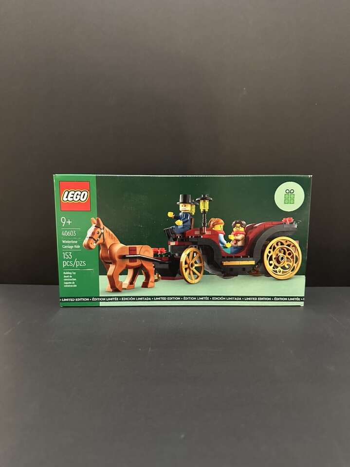 LEGO Wintertime Carriage Ride! Sealed