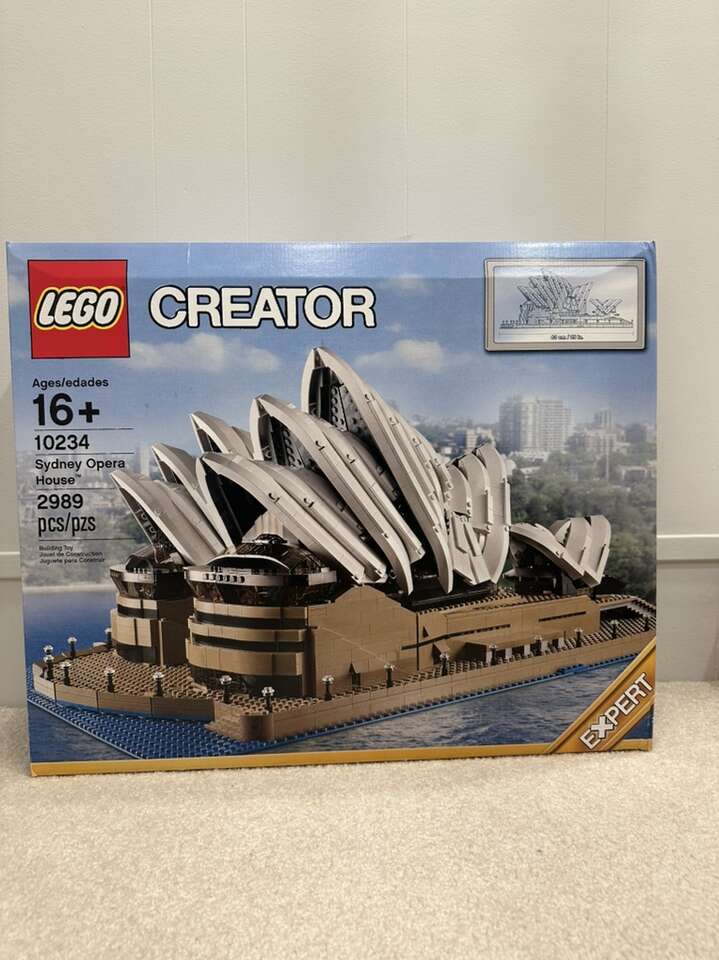 LEGO Sydney, Opera House, still in box, retired