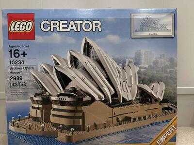 LEGO Sydney, Opera House, still in box, retired