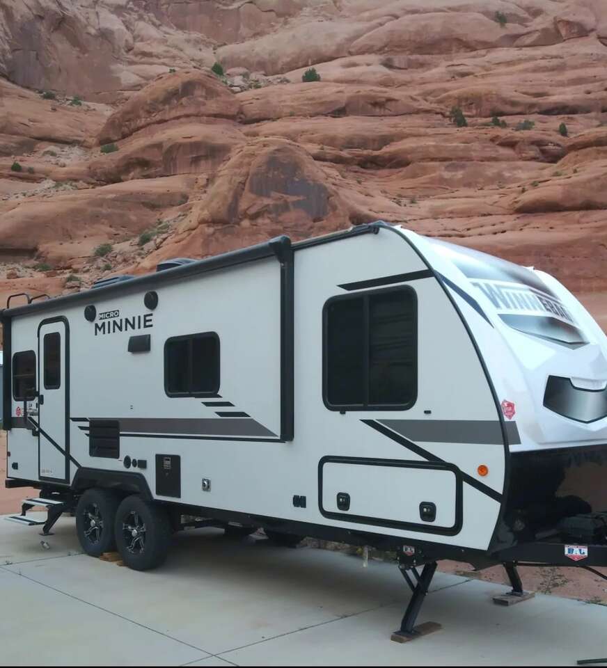 2021 Winnebago Micro Minnie 2225RL!