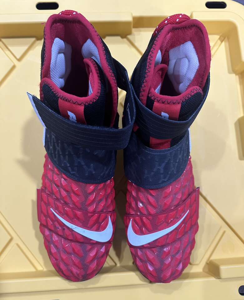 Great Nike Size 12 Football Cleats