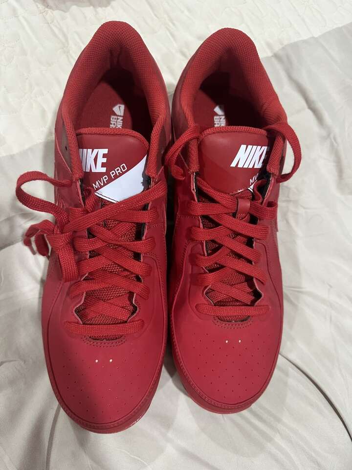 New Red Nike Baseball Cleats Sz 12