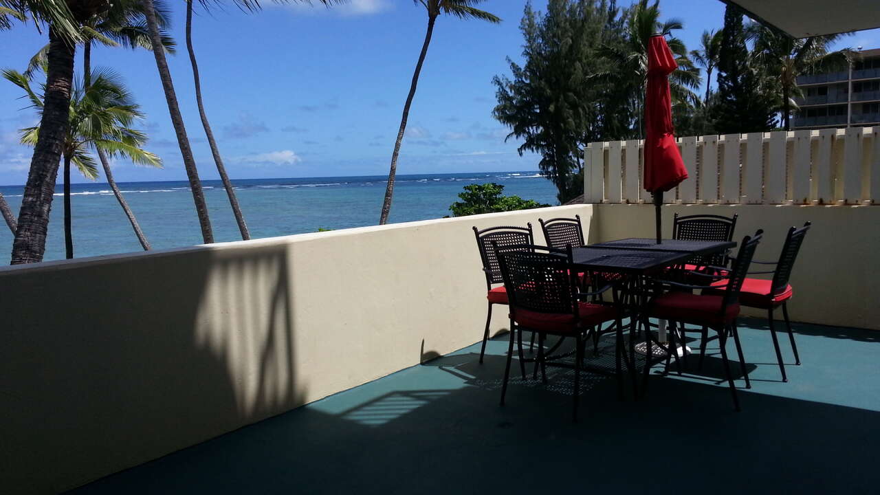 North Shore, ON the beach