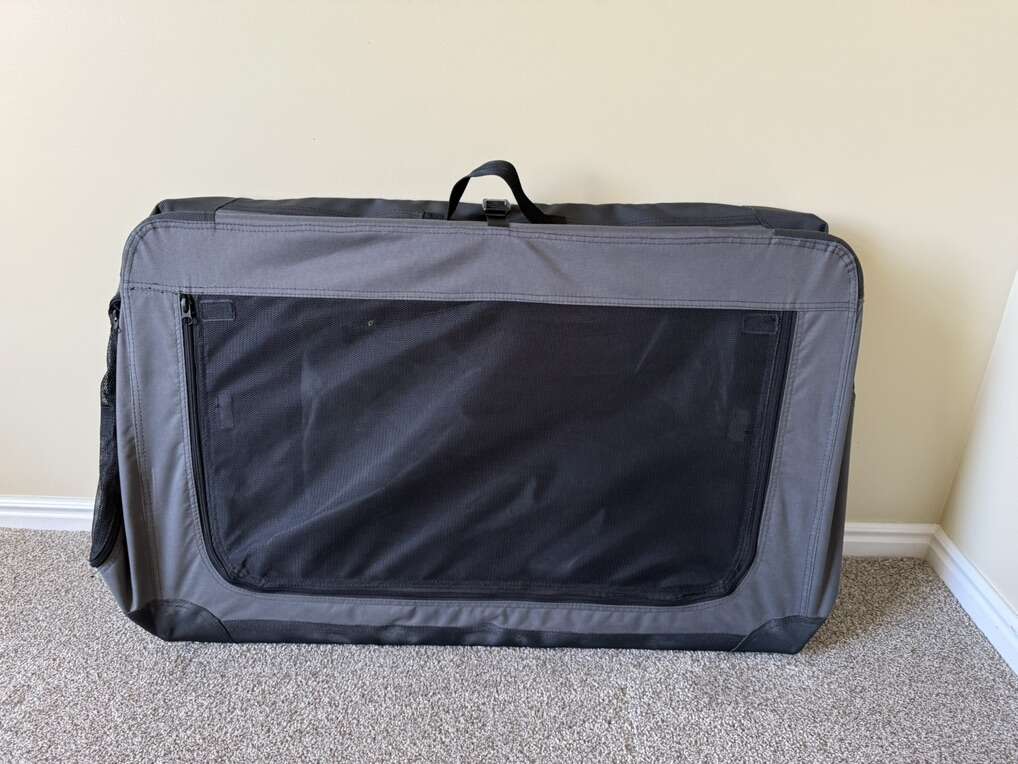 Top Paw indoor/outdoor crate