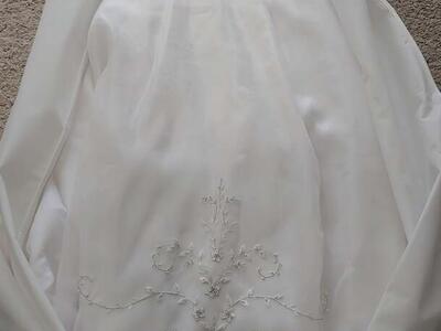 Reduced NWT OLEG CASSINI white wedding dress sz 2