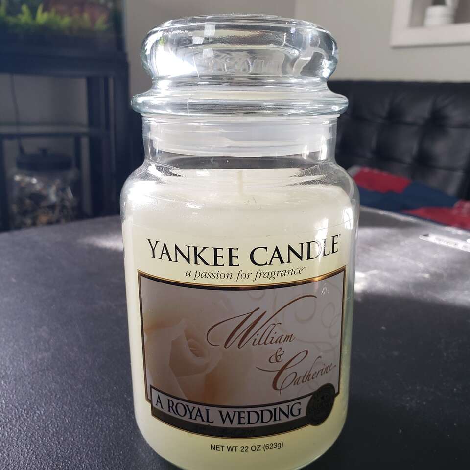 Yankee Candle A Royal Wedding 22oz