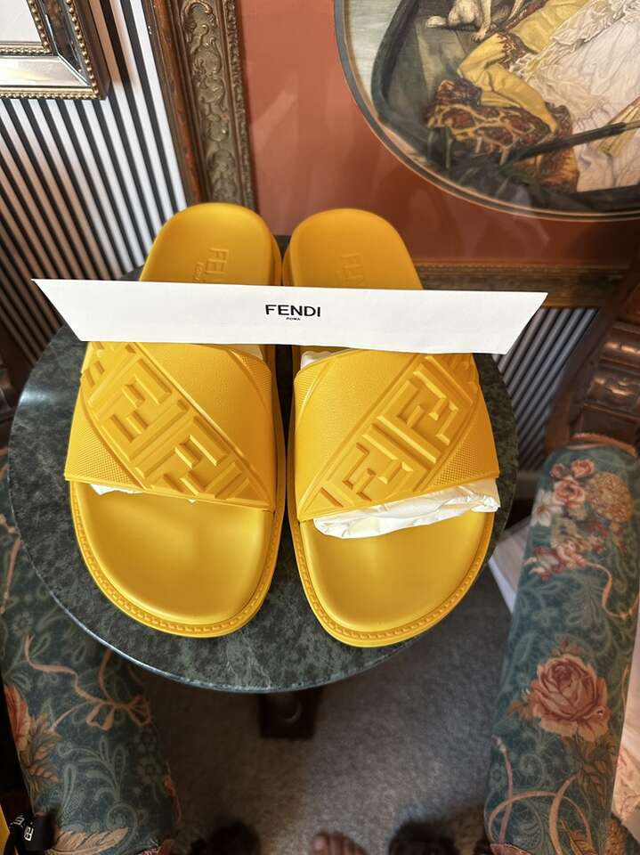 Fendi FF slides Men Size 8.5