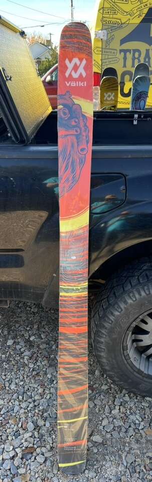 2024 Volkl Revolt 121