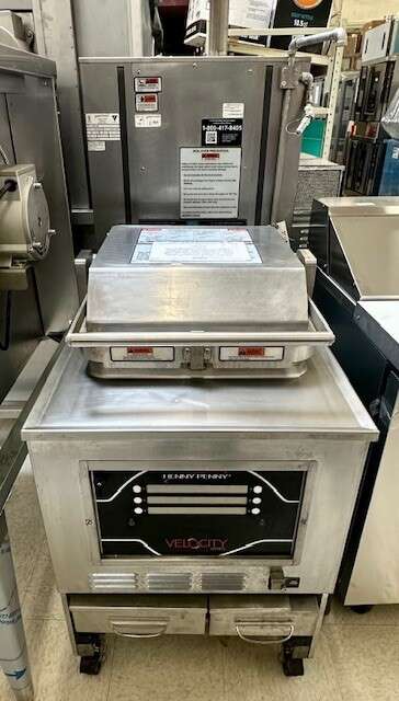 Henny Penny Pressure Fryer PXE100.0