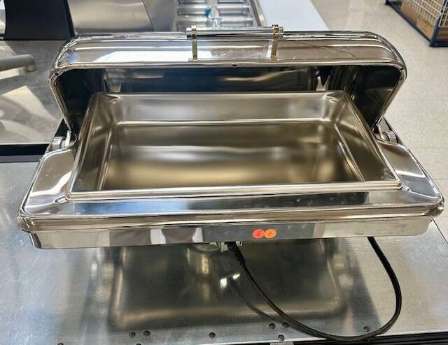 NEW- Vollrath drop in Chaffer with Vollrath 46060 Universal Electric heater included -