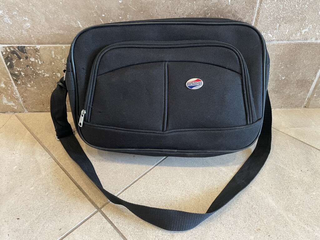 American Tourister Shoulder Bag