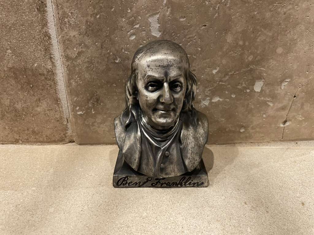 Vintage Metal Benjamin Franklin Coin Bank