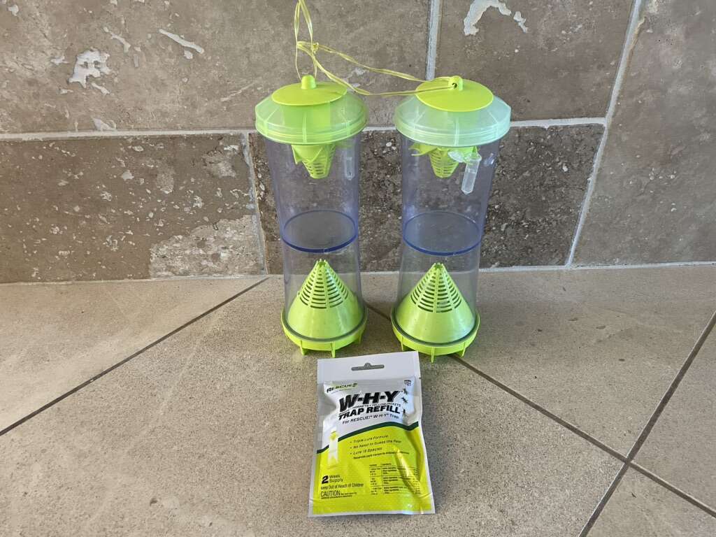 2 Rescue W-H-Y Hornet Traps W/ Lure Refill