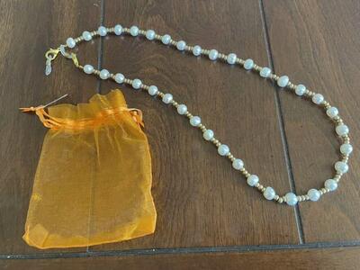 New Freshwater Pearl Nikki Rudd Eyeglass Straps