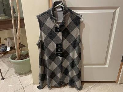 Terra SJ Apparel Tunic Top Size L