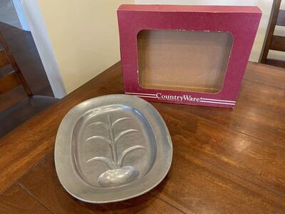 Vintage Wilton Well & Tree Footed Meat Platter