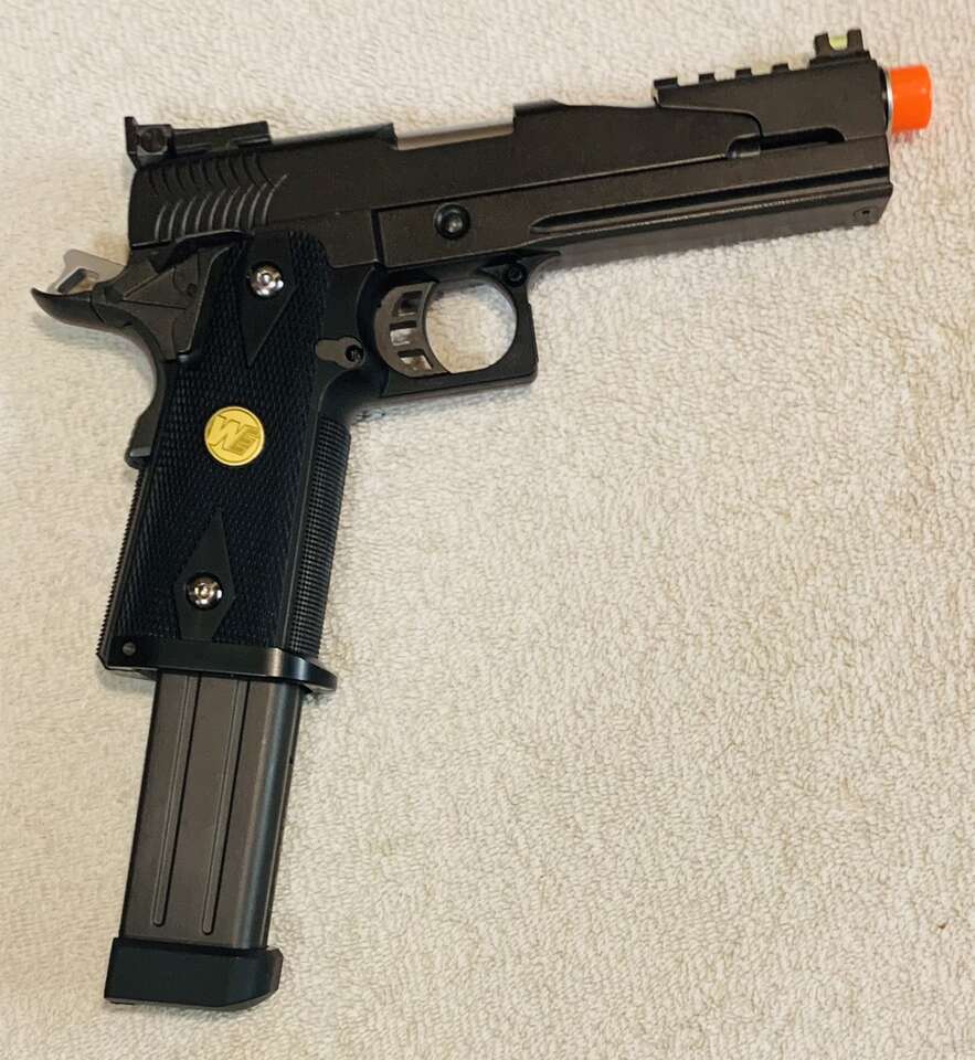 WE Hi-CAPA GBB-404 Air Soft