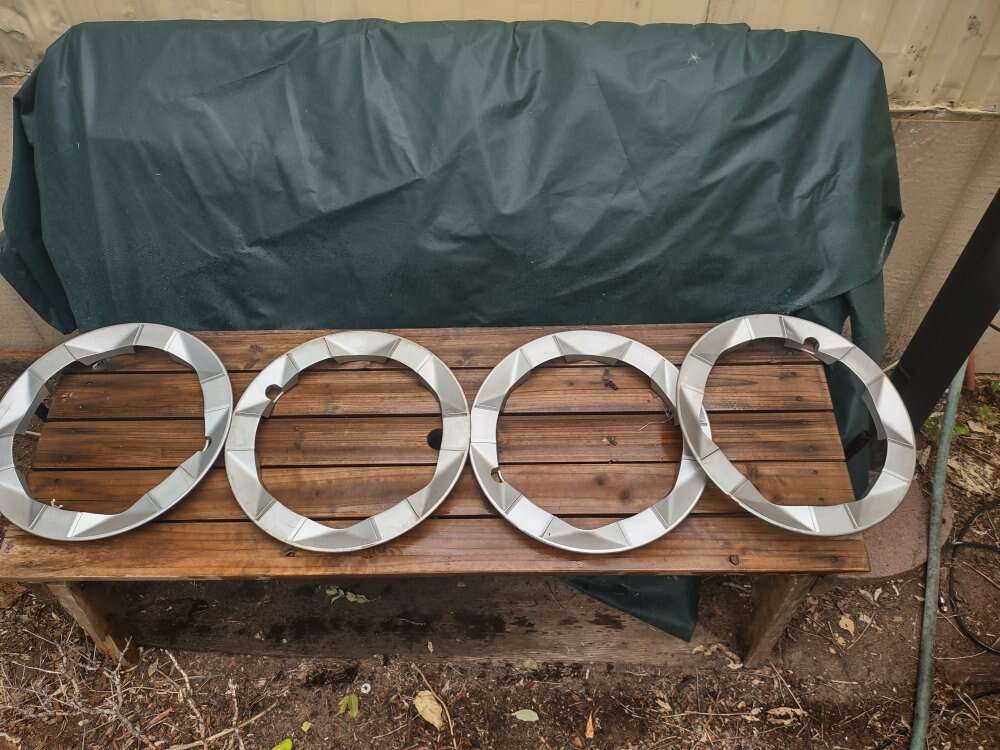 Toyota Prius rim rings
