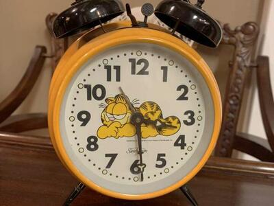 Vintage Garfield Clock