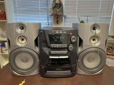 Panasonic SA-AK22 & Pioneer S-IS22 Stereo Bundle