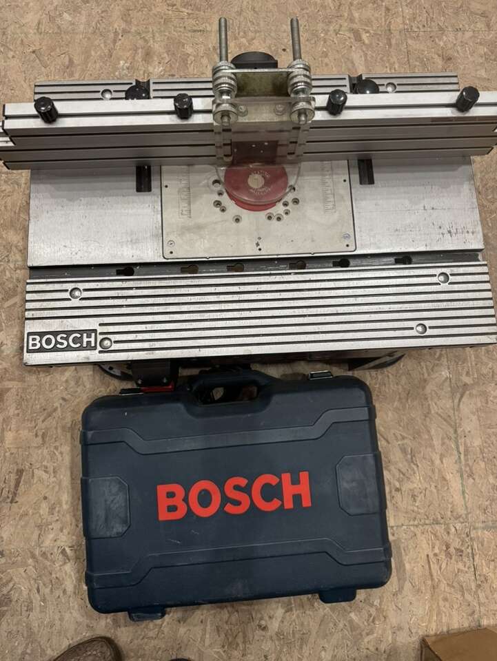 Bosch Router And Table