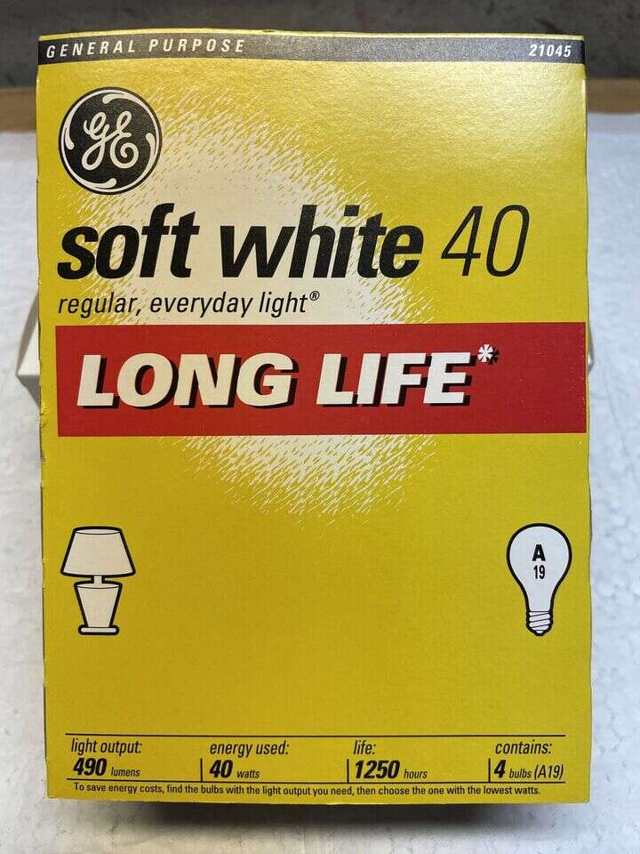GE Soft White INCANDESCENT Long Life 40W Light Bulb 4 Pack