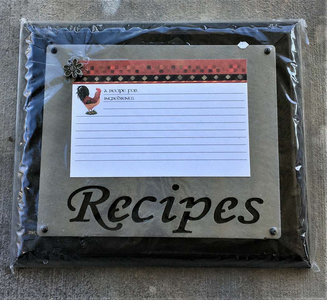 Magnetic Recipe Holder (Brand New) 8 Inch H x 10 Inch W