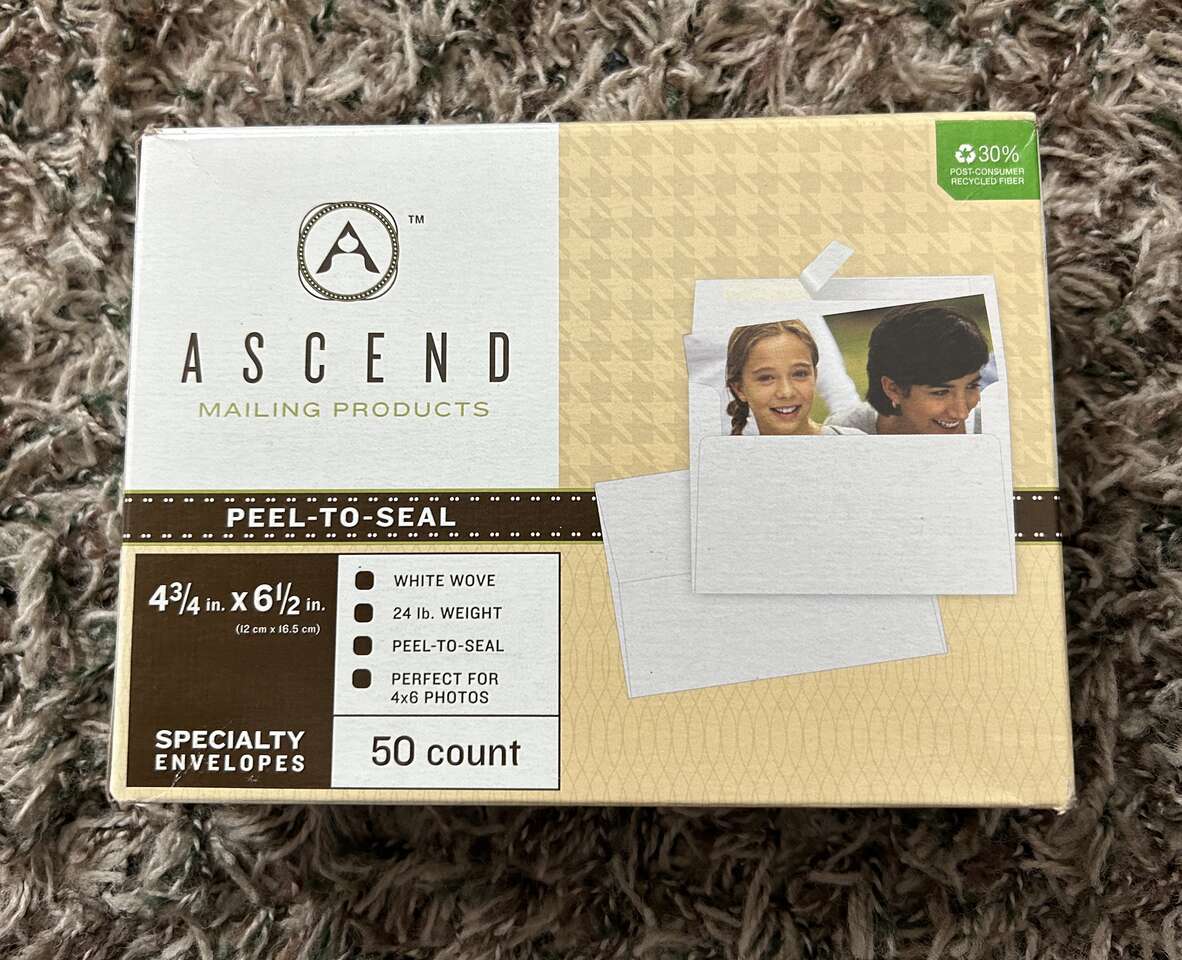 Ascend White Specialty Envelopes - 4 3/4 In x 6 1/2 In - Peel to Seal - 49 Count