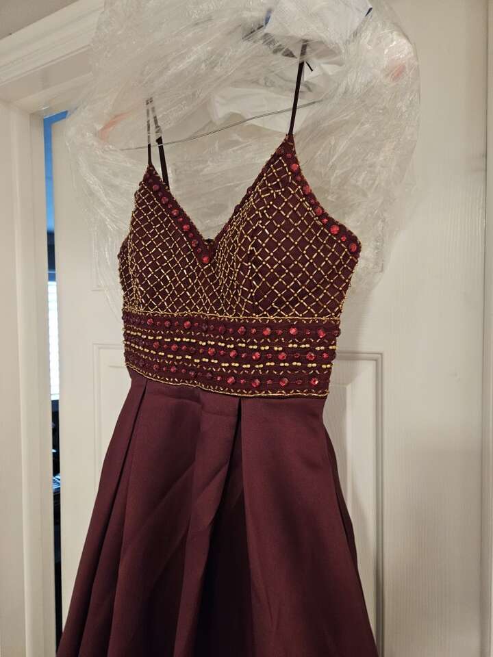 Prom/Formal Dress B. Darlin