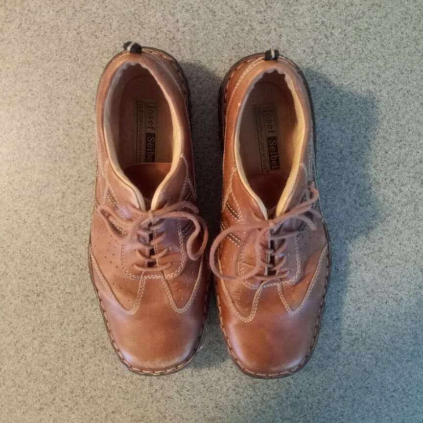Joseh Seibel leather men's shoes
