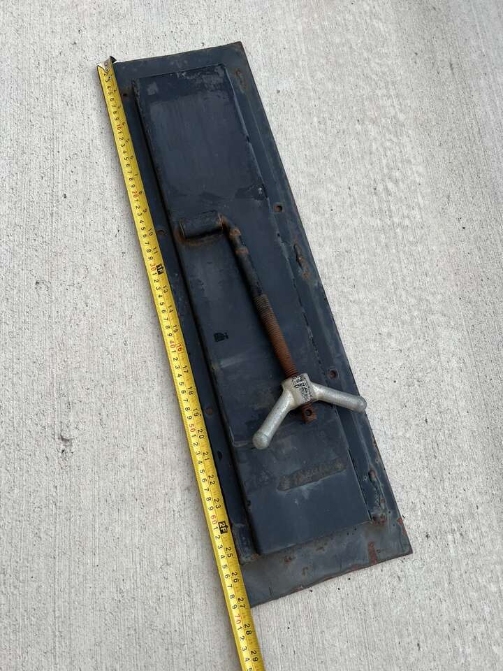 UTV metal spare tire holder