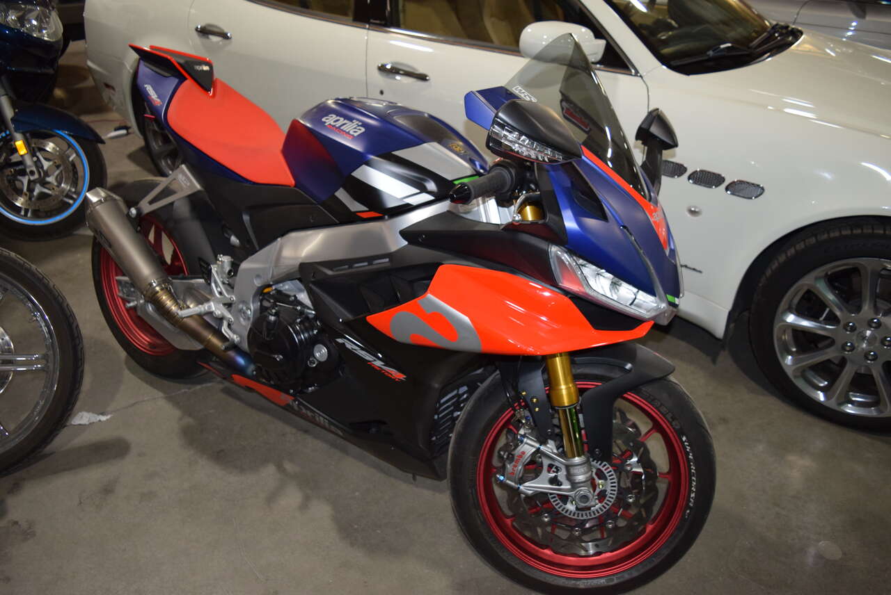 2021 Aprilia RSV4 Factory 1100