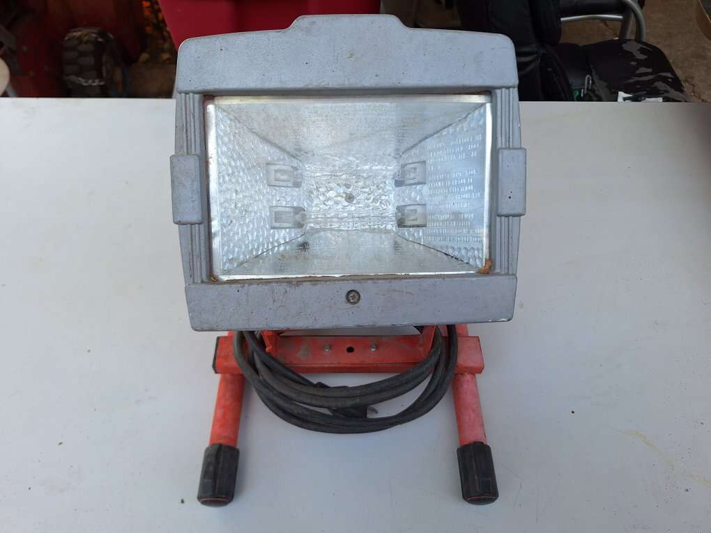 500 watt work light