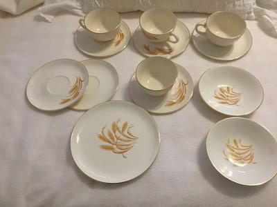 HOMER LAUGHLIN Golden Wheat dish set ca. 1949-1966, 13 pcs.