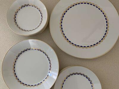 MIKASA Medici Fine China 11 pc set Beautiful!