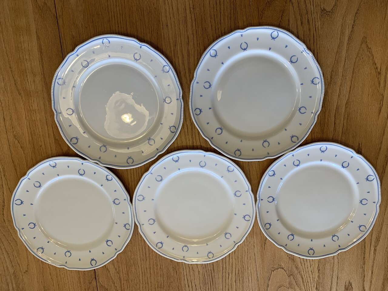 CASTLETON CHINA CO vintage Blue Bow dinner plates 5