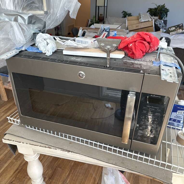 GE Adora Microwave Appliances