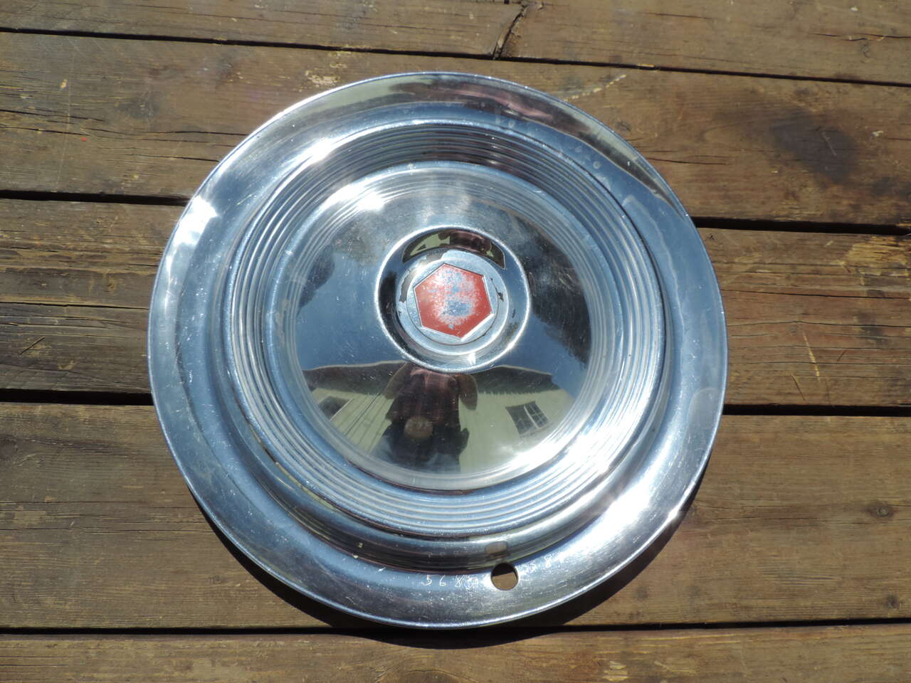 1955-57 Packard Clipper Hubcap