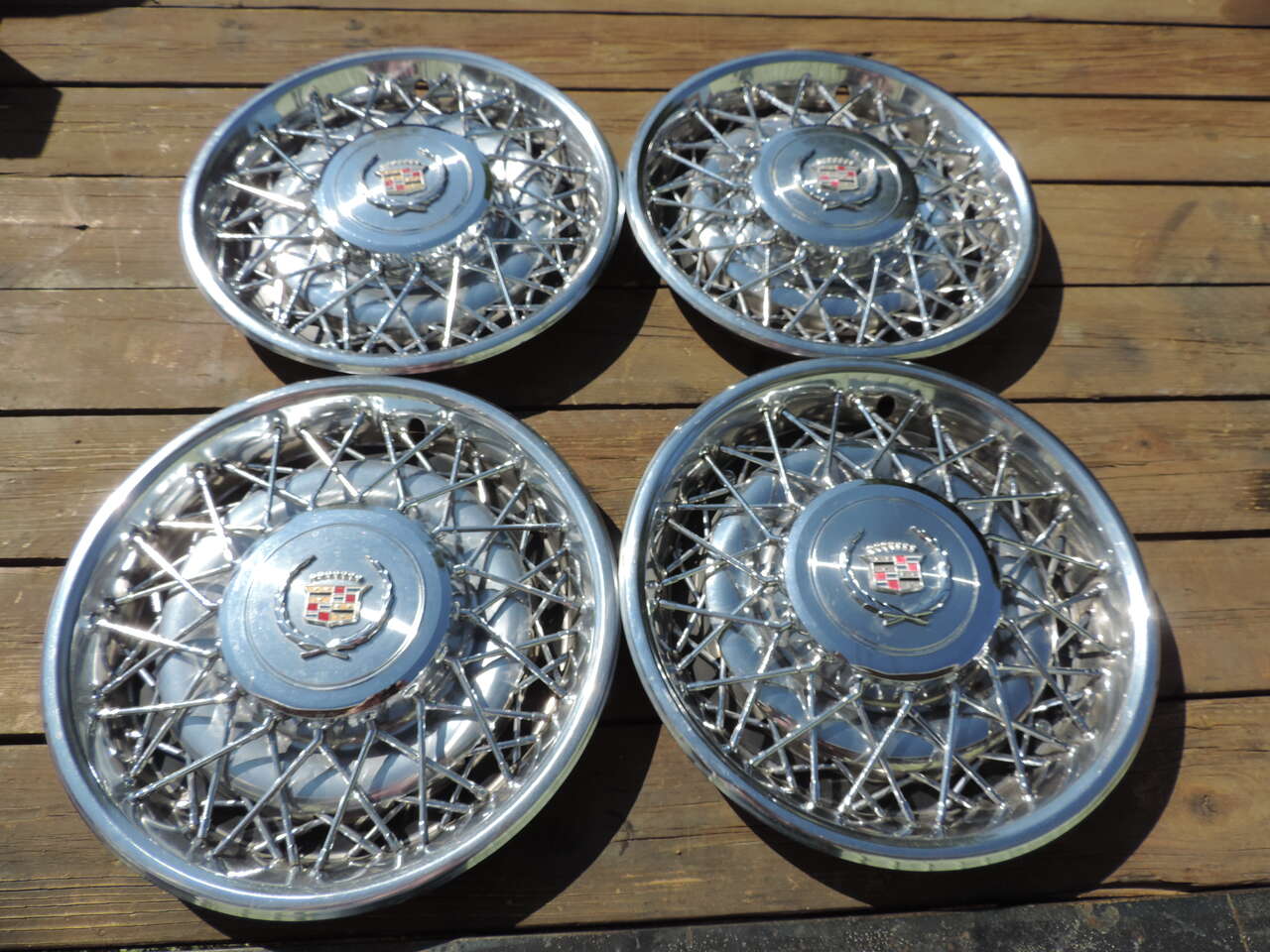 1970s to 1980s Cadillac Wire Wheel Hubcaps