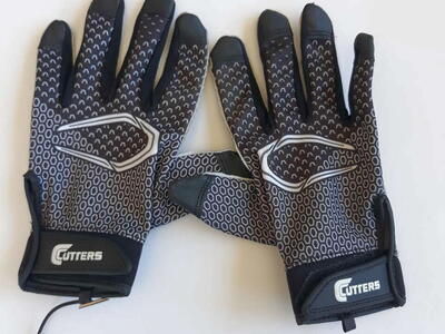 Ultimate Frisbee gloves