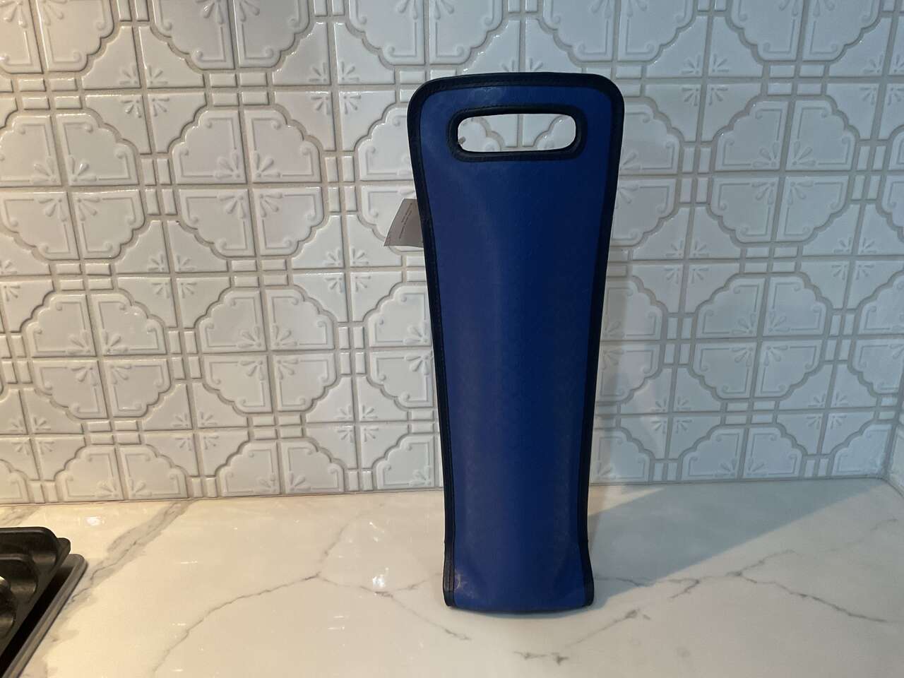 New COACH Wine carrier ( original tag attached)