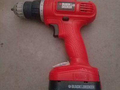 Cordless Drills 9.6V, 18V or 19.2V, Each