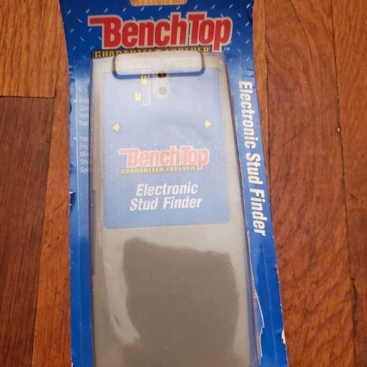 Electronic Stud Finder