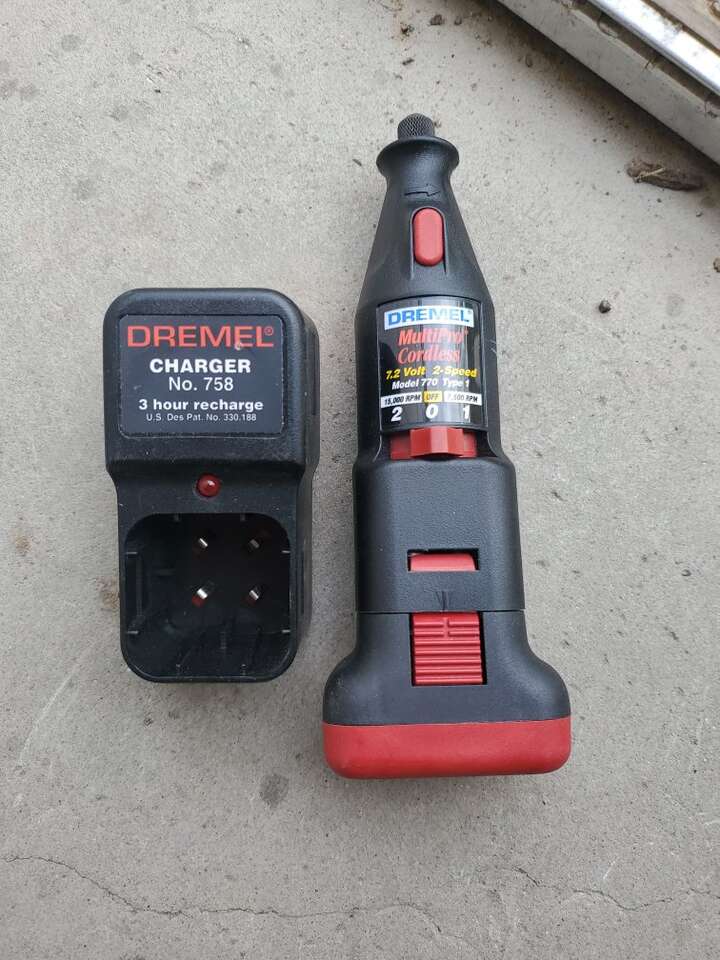 Dremel Tools (needs a new battery)