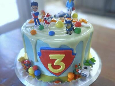 Cakes and Cupcakes for Sale! Kid Owned Bakery