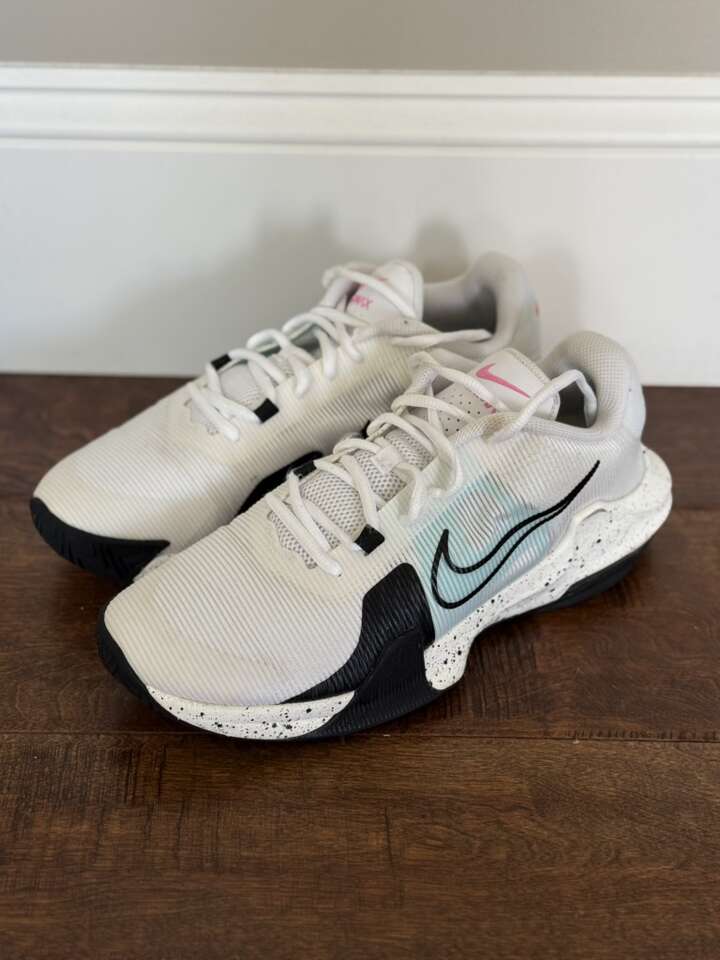 Nike Impact 4 Basketball Running Tennis Shoes